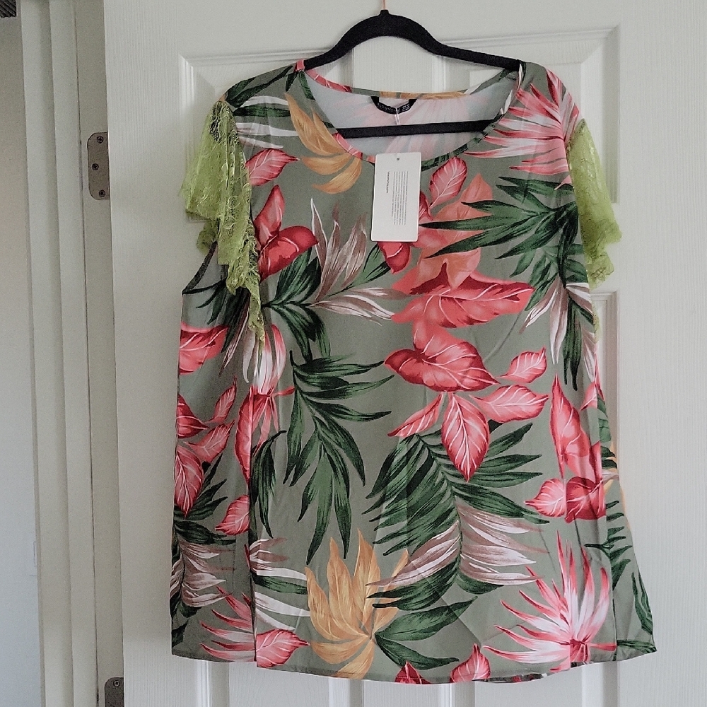 BloomChic Tropical Floral Blouse with Green Lace Sleeves
